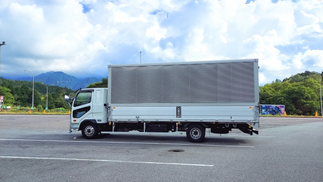 中型トラックの寸法 ロング ショート ワイドの車両 荷台のサイズ トラック買取の一括査定王